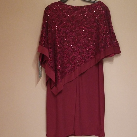 Wine red capped dress - Picture 4 of 7